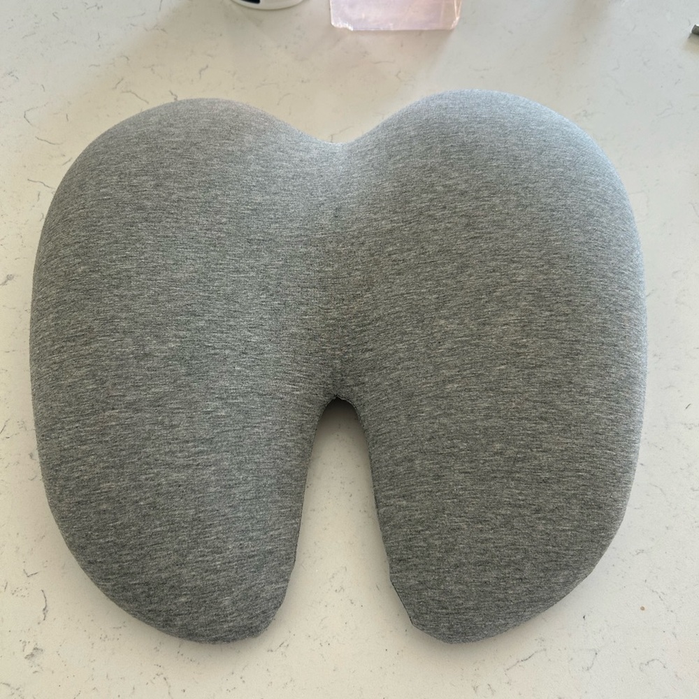 Cushion Lab Extra Dense Lumbar Pillow with strap,  NWOT, grey